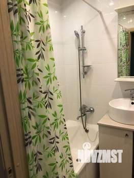 1-к квартира, посуточно, 38м2, 9/9 этаж