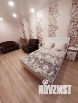 1-к квартира, посуточно, 35м2, 2/5 этаж