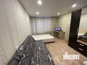 Студия квартира, на длительный срок, 32м2, 13/18 этаж