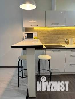 Студия квартира, посуточно, 25м2, 12/17 этаж