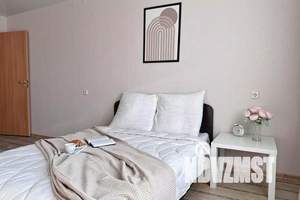 1-к квартира, посуточно, 46м2, 6/16 этаж