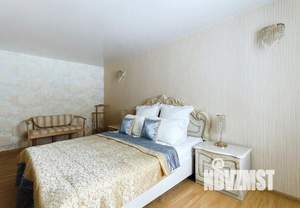 1-к квартира, посуточно, 54м2, 1/1 этаж