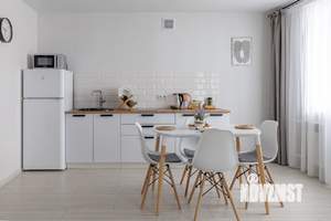 Студия квартира, посуточно, 43м2, 8/16 этаж