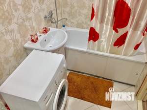 1-к квартира, посуточно, 34м2, 5/10 этаж