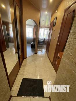 1-к квартира, посуточно, 35м2, 6/9 этаж