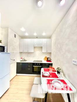 2-к квартира, посуточно, 46м2, 6/25 этаж