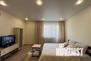 1-к квартира, посуточно, 35м2, 4/5 этаж