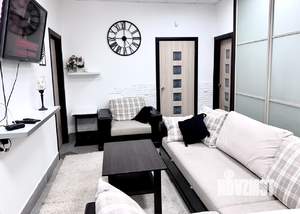 2-к квартира, посуточно, 65м2, 1/10 этаж