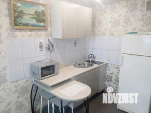 Студия квартира, посуточно, 29м2, 3/17 этаж