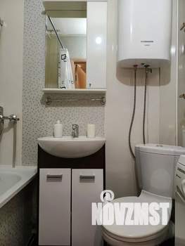 Студия квартира, посуточно, 25м2, 2/17 этаж