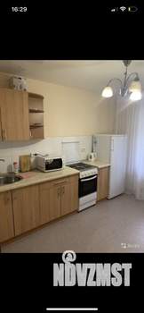 1-к квартира, посуточно, 40м2, 4/10 этаж
