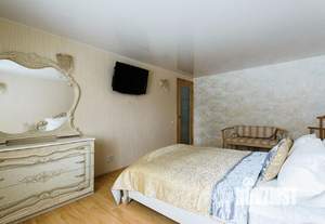 1-к квартира, посуточно, 54м2, 1/1 этаж