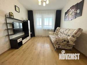 Студия квартира, посуточно, 25м2, 13/17 этаж