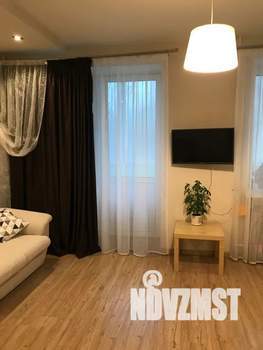 1-к квартира, посуточно, 35м2, 5/15 этаж