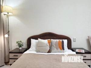 1-к квартира, посуточно, 58м2, 1/1 этаж