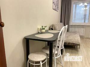 2-к квартира, посуточно, 38м2, 1/17 этаж