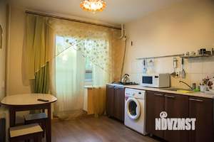 1-к квартира, посуточно, 42м2, 1/10 этаж