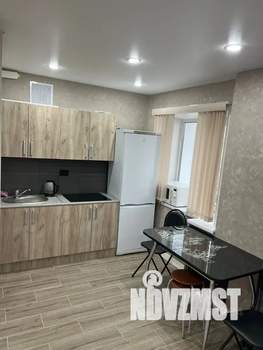 2-к квартира, посуточно, 45м2, 3/5 этаж