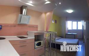 Студия квартира, посуточно, 30м2, 1/10 этаж