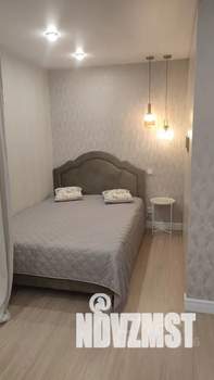 1-к квартира, посуточно, 37м2, 7/10 этаж