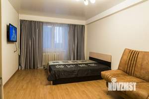 1-к квартира, посуточно, 42м2, 9/16 этаж