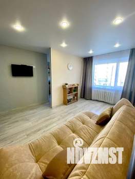 2-к квартира, посуточно, 42м2, 2/5 этаж