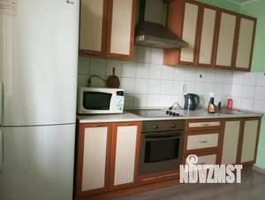 1-к квартира, посуточно, 45м2, 8/17 этаж
