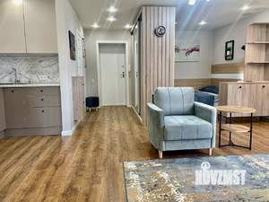 Студия квартира, посуточно, 35м2, 2/9 этаж