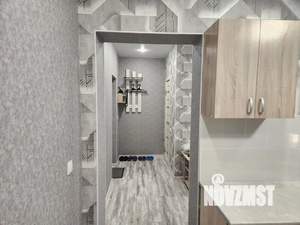 Студия квартира, посуточно, 31м2, 1/2 этаж