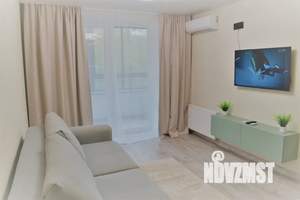 1-к квартира, посуточно, 40м2, 1/14 этаж