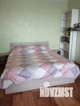 1-к квартира, посуточно, 39м2, 7/10 этаж