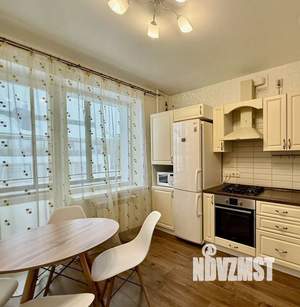 1-к квартира, посуточно, 37м2, 2/6 этаж