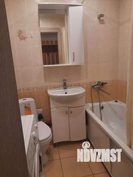 Студия квартира, посуточно, 25м2, 3/17 этаж