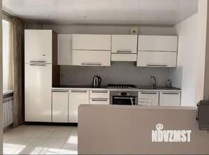 Студия квартира, на длительный срок, 42м2, 1/10 этаж