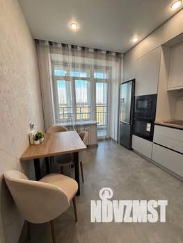 1-к квартира, посуточно, 39м2, 3/9 этаж