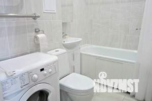 2-к квартира, посуточно, 44м2, 18/22 этаж