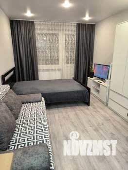 Студия квартира, посуточно, 30м2, 3/17 этаж