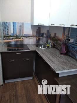 1-к квартира, посуточно, 42м2, 1/5 этаж