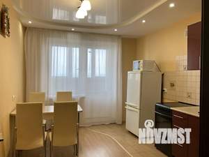 1-к квартира, посуточно, 42м2, 15/16 этаж