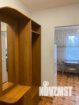 1-к квартира, посуточно, 34м2, 2/10 этаж