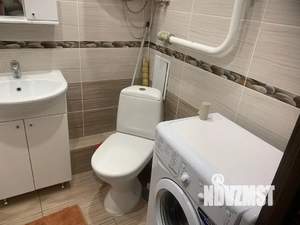 Студия квартира, посуточно, 25м2, 12/17 этаж