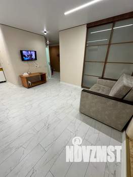 1-к квартира, посуточно, 38м2, 5/10 этаж