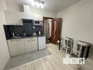 1-к квартира, посуточно, 38м2, 1/17 этаж