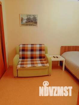 1-к квартира, посуточно, 35м2, 2/10 этаж