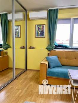 Студия квартира, посуточно, 40м2, 5/5 этаж