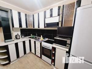 1-к квартира, посуточно, 36м2, 4/10 этаж