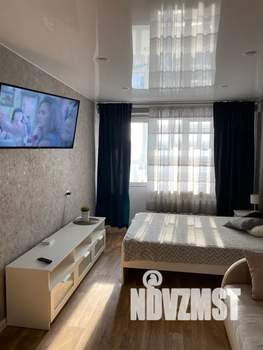 Студия квартира, посуточно, 40м2, 10/16 этаж