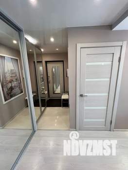 Студия квартира, посуточно, 34м2, 12/18 этаж