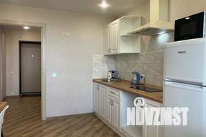 1-к квартира, посуточно, 40м2, 8/10 этаж