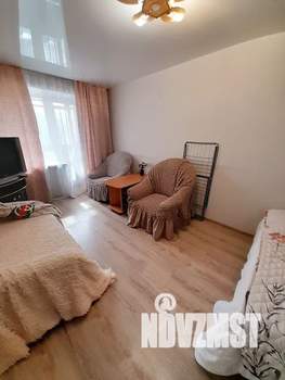 1-к квартира, посуточно, 30м2, 4/5 этаж